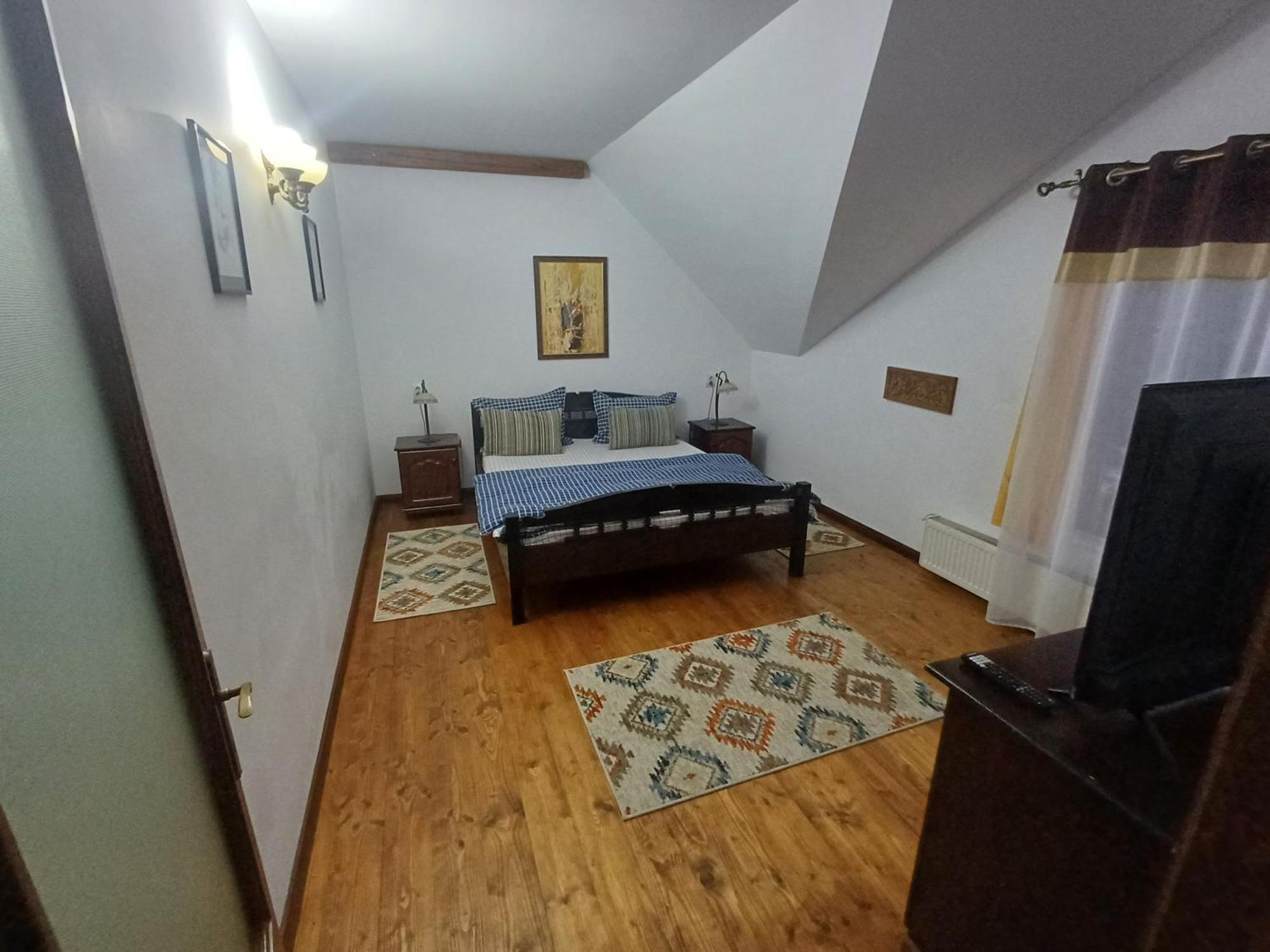 Casa Romana Ieşelniţa Exterior foto