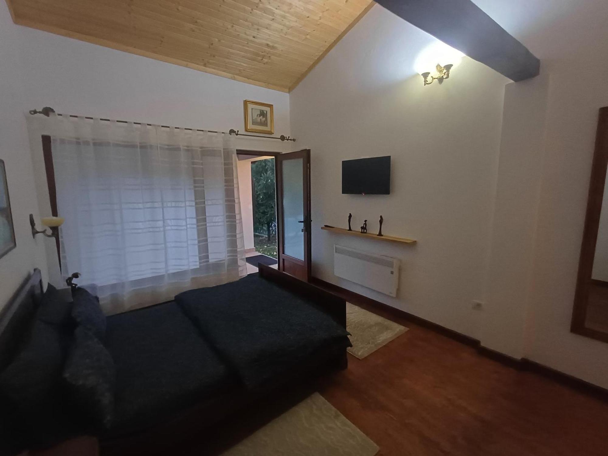 Casa Romana Ieşelniţa Exterior foto