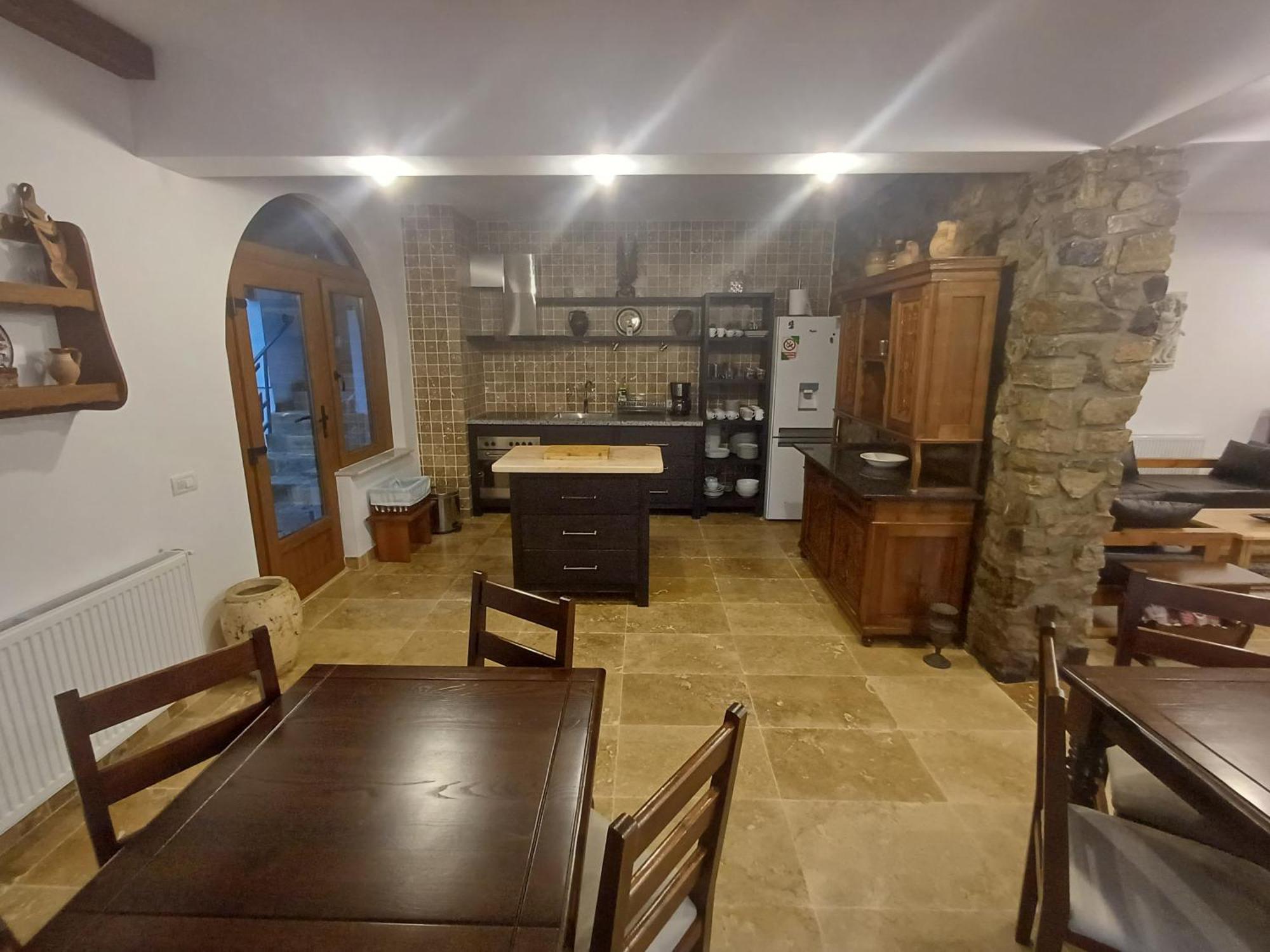 Casa Romana Ieşelniţa Exterior foto